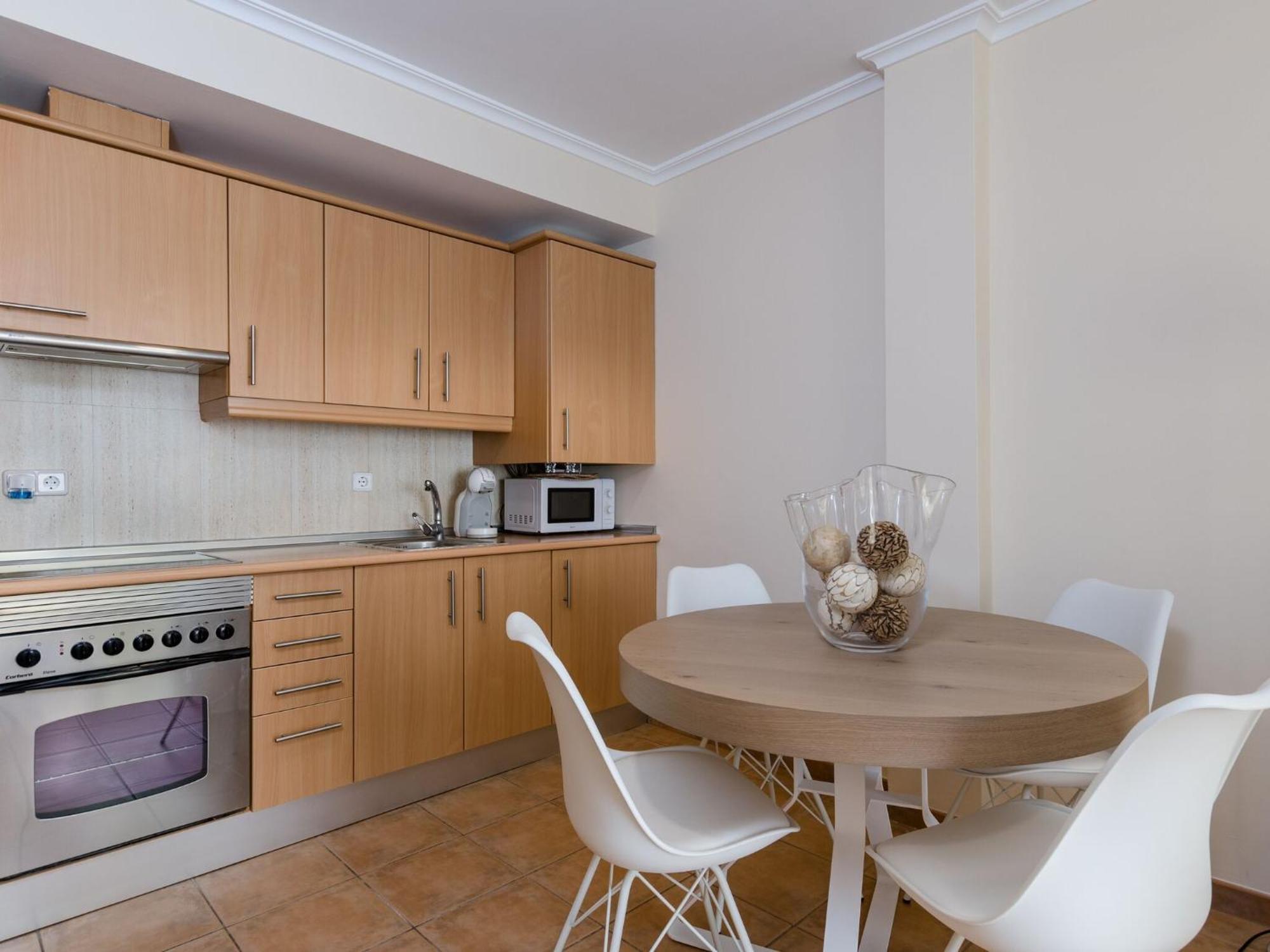 Ferienhaus Bonanza 5 - In *